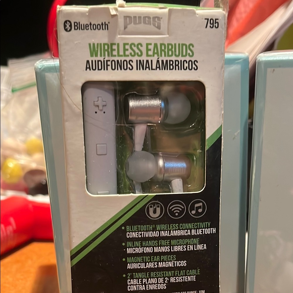 PUGG Bluetooth Silver Earbuds